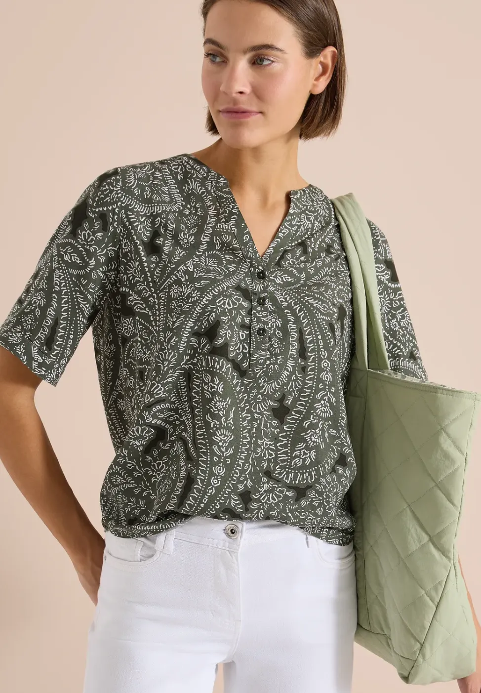 Blouse met korte mouwen en paisleyprint