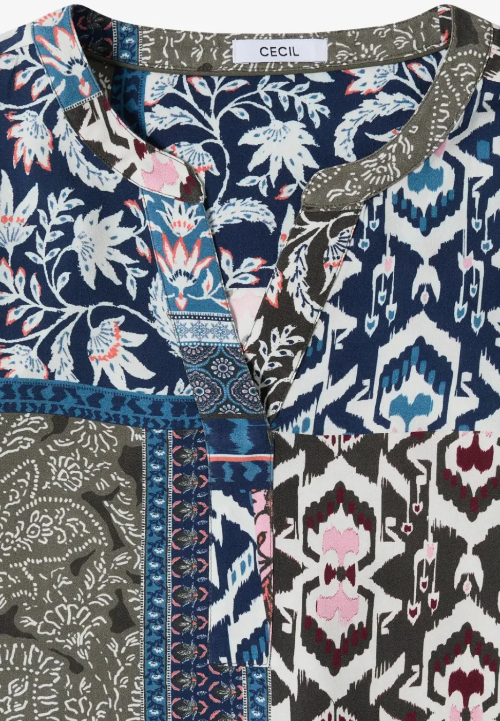 Blouse met korte mouwen en patchworkprint