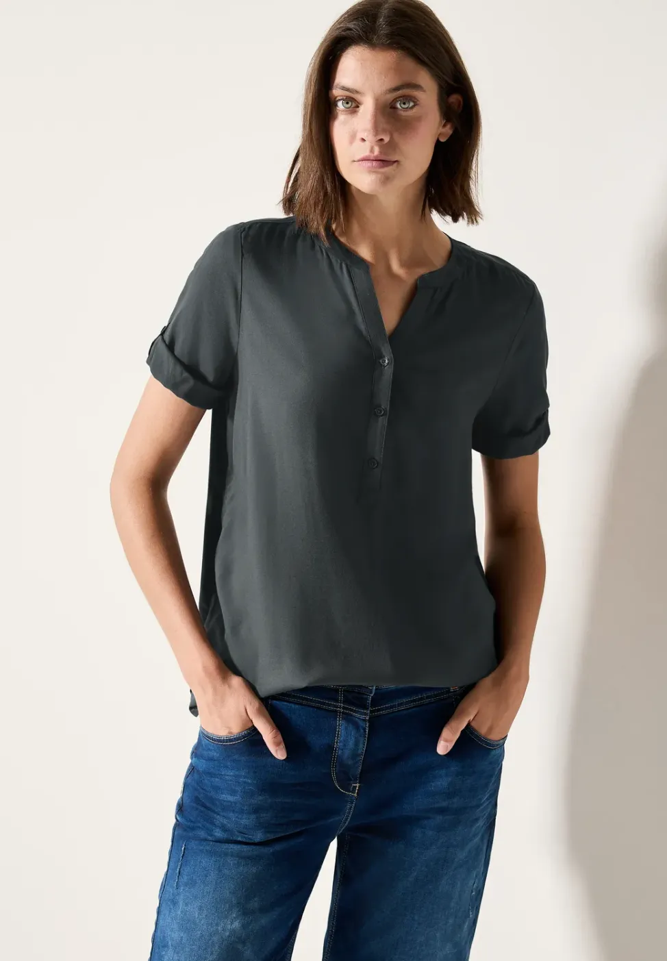 Blouse met korte mouwen in effen kleur