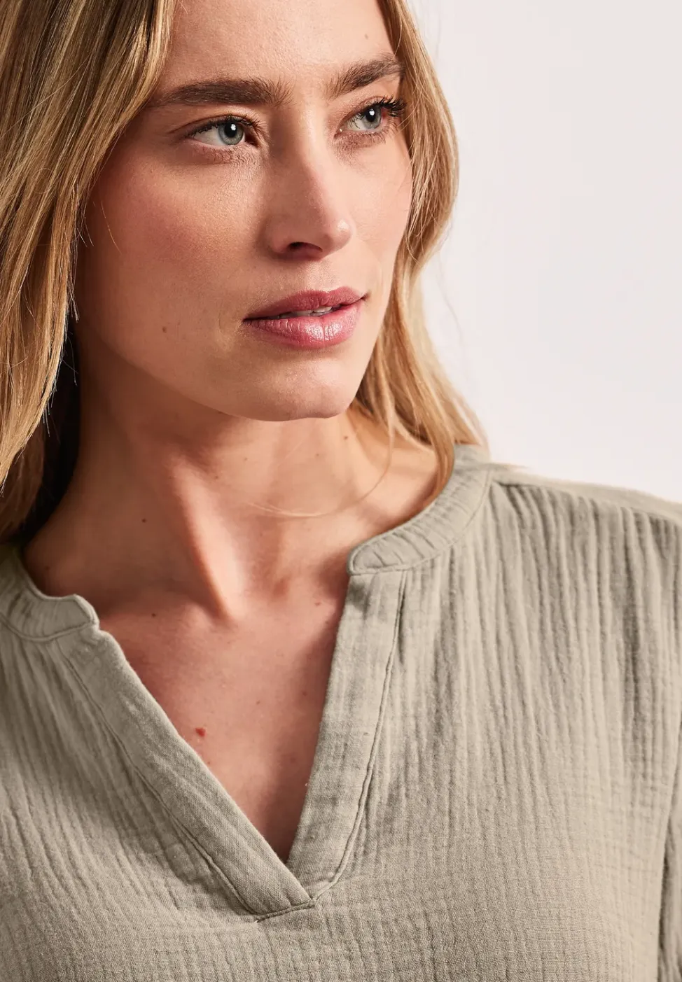 Blouse met korte mouwen in mousseline kwaliteit