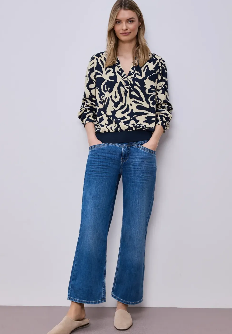 Blouse met lange mouwen en elastische tailleband
