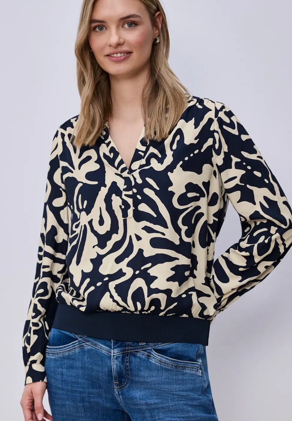 Blouse met lange mouwen en elastische tailleband