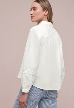 Blouse met lange mouwen en gehaakte details