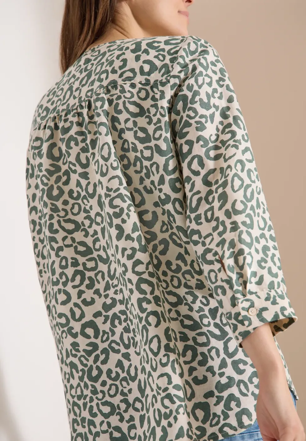 Blouse met leopatroon in linnenmix
