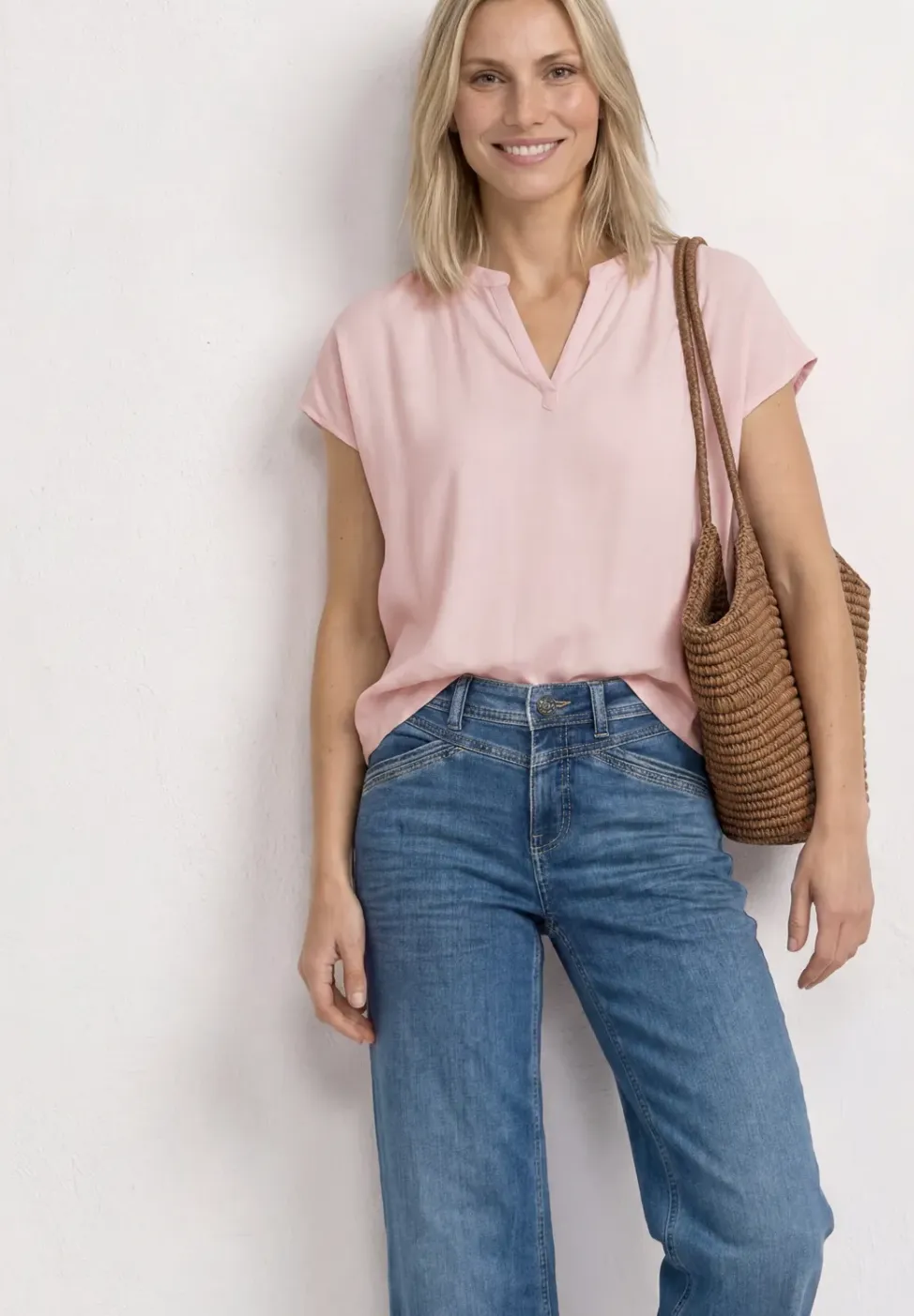 Blouse met losse schouders en gespleten hals