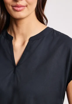 Blouse met losse schouders en gespleten hals