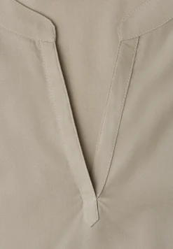Blouse met losse schouders en gespleten hals