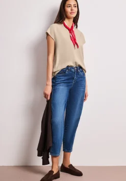 Blouse met losse schouders en gespleten hals