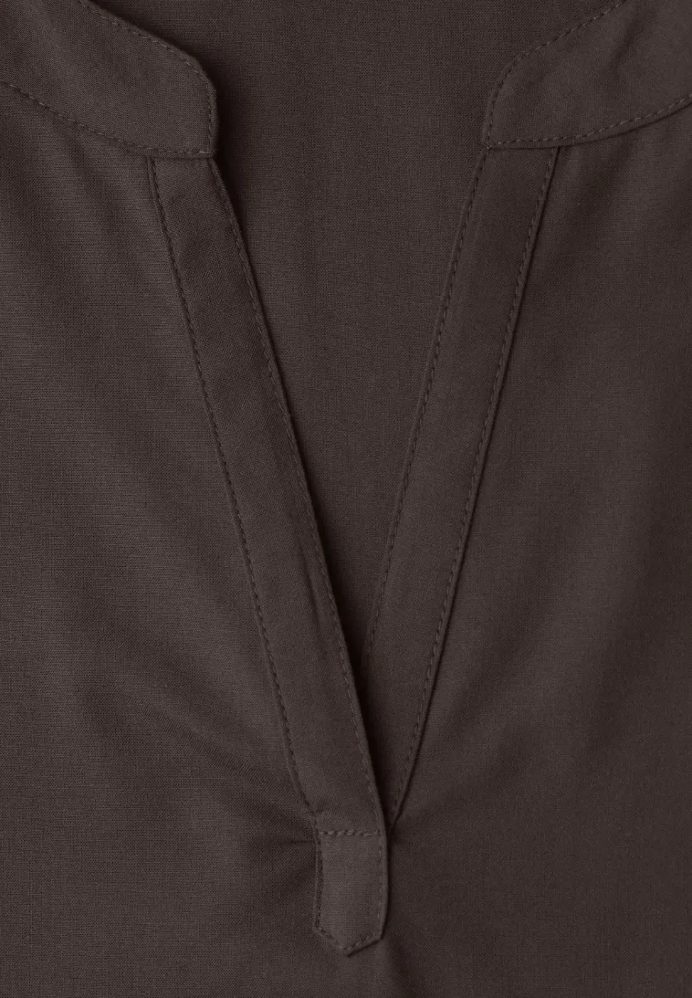 Blouse met losse schouders en gespleten hals