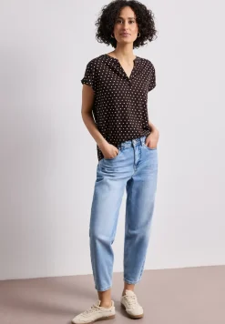 Blouse met losse schouders en gespleten hals