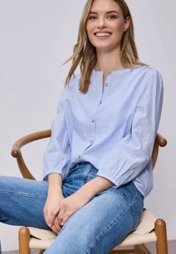 Blouse met 3/4 mouwen in chambraykwaliteit
