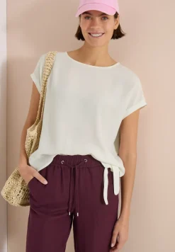 Blouse met ronde hals en knoopdetail