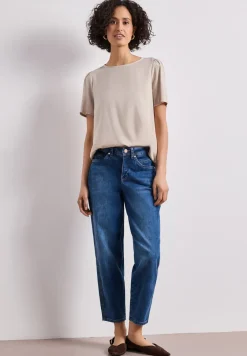 Blouse met ronde hals en korte pofmouwen