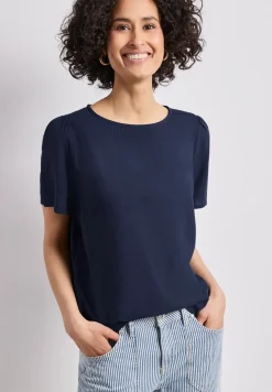 Blouse met ronde hals en korte pofmouwen