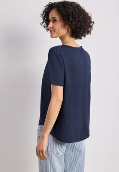 Blouse met ronde hals en korte pofmouwen