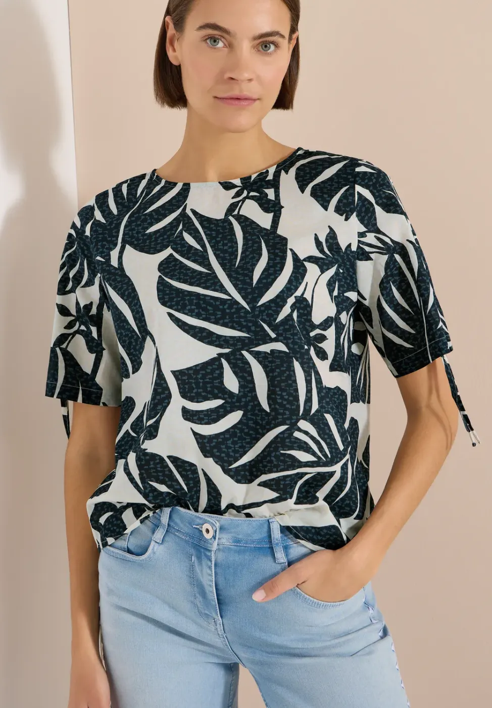 Blouse met ronde hals en rimpels