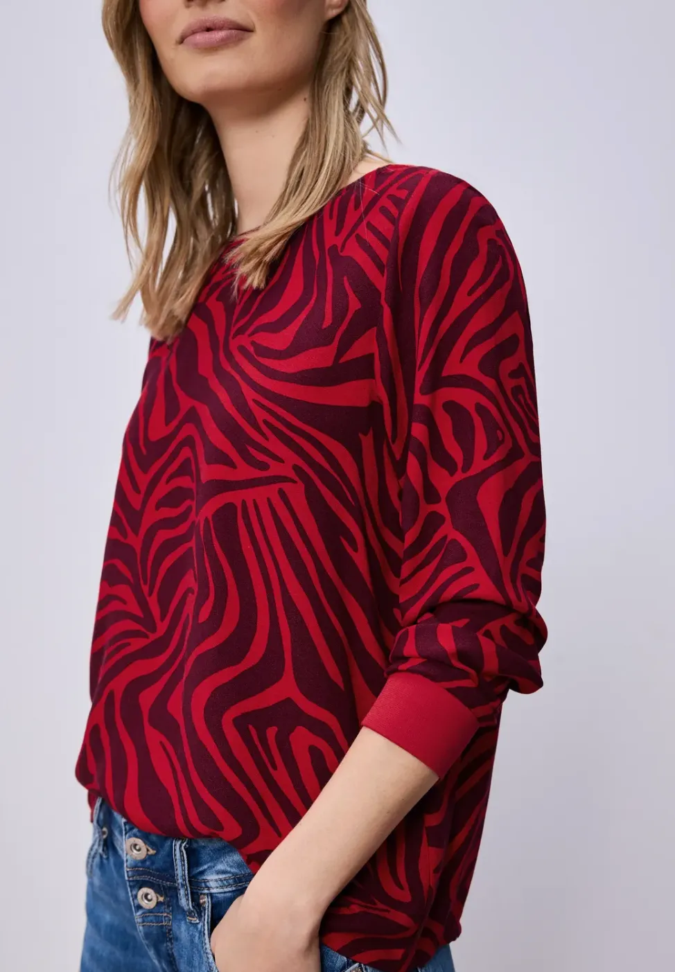 Blouse met ronde hals en tape details