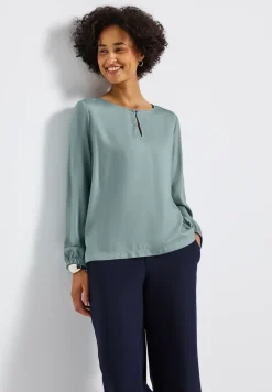 Blouse met ronde hals en uitsnijding