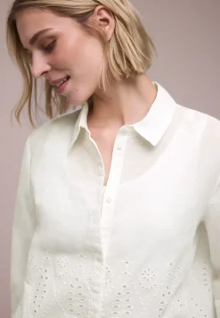 Blouse met shiffley details