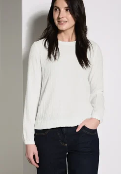 Blouse met smokdetail