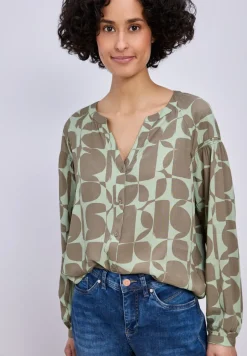 Blouse met smokdetail