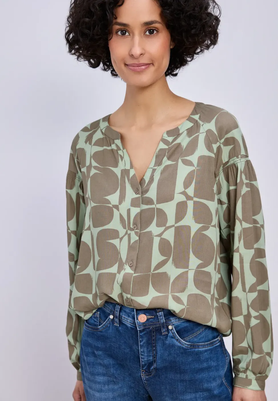 Blouse met smokdetail