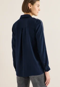 Blouse met tape details