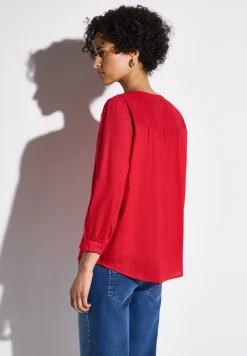 Blouse met tape details