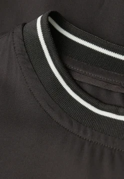 Blouse met tape details