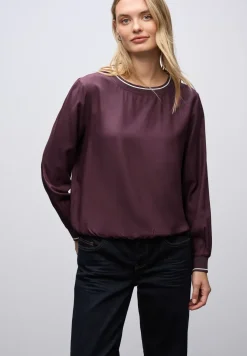 Blouse met tape details
