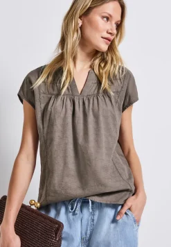 Blouse met tape details