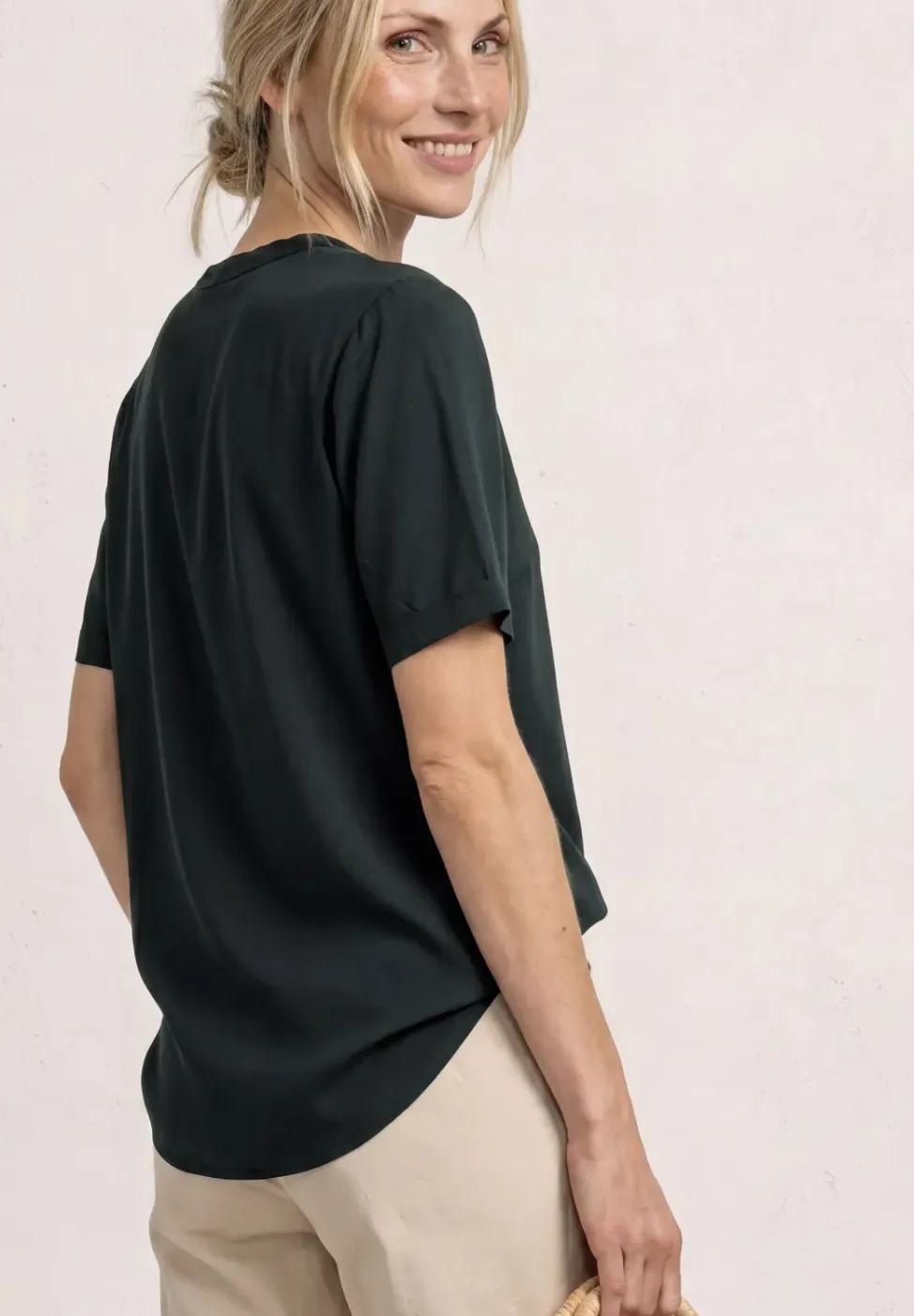 Blouseshirt in effen kleur met gespleten hals
