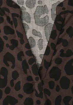 Blouseshirt met gespleten hals en leopatroon