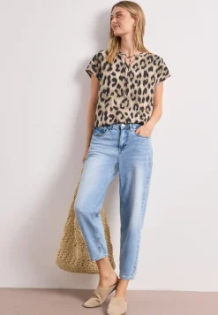 Blouseshirt met gespleten hals en smokdetail