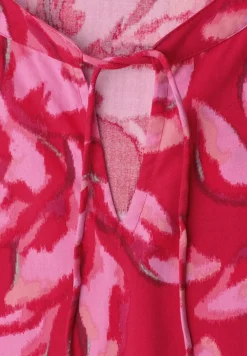 Blouseshirt met gespleten hals en smokdetail