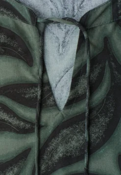 Blouseshirt met gespleten hals en smokdetail
