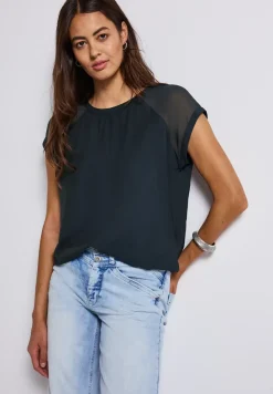 Blouse shirt met mesh detail
