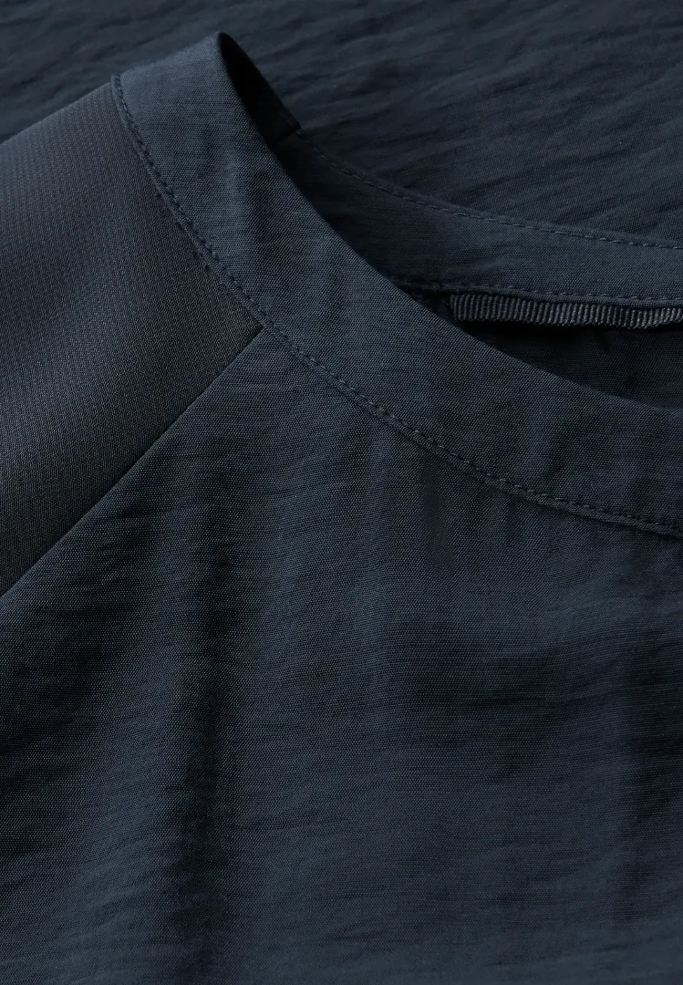 Blouse shirt met mesh detail