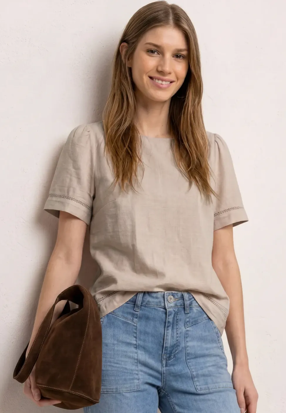 Blouseshirt met ronde hals en tapedetails