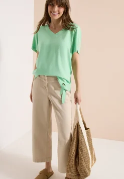 Blouse shirt met V-hals en knoop