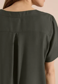 Blouse shirt met V-hals en knoop