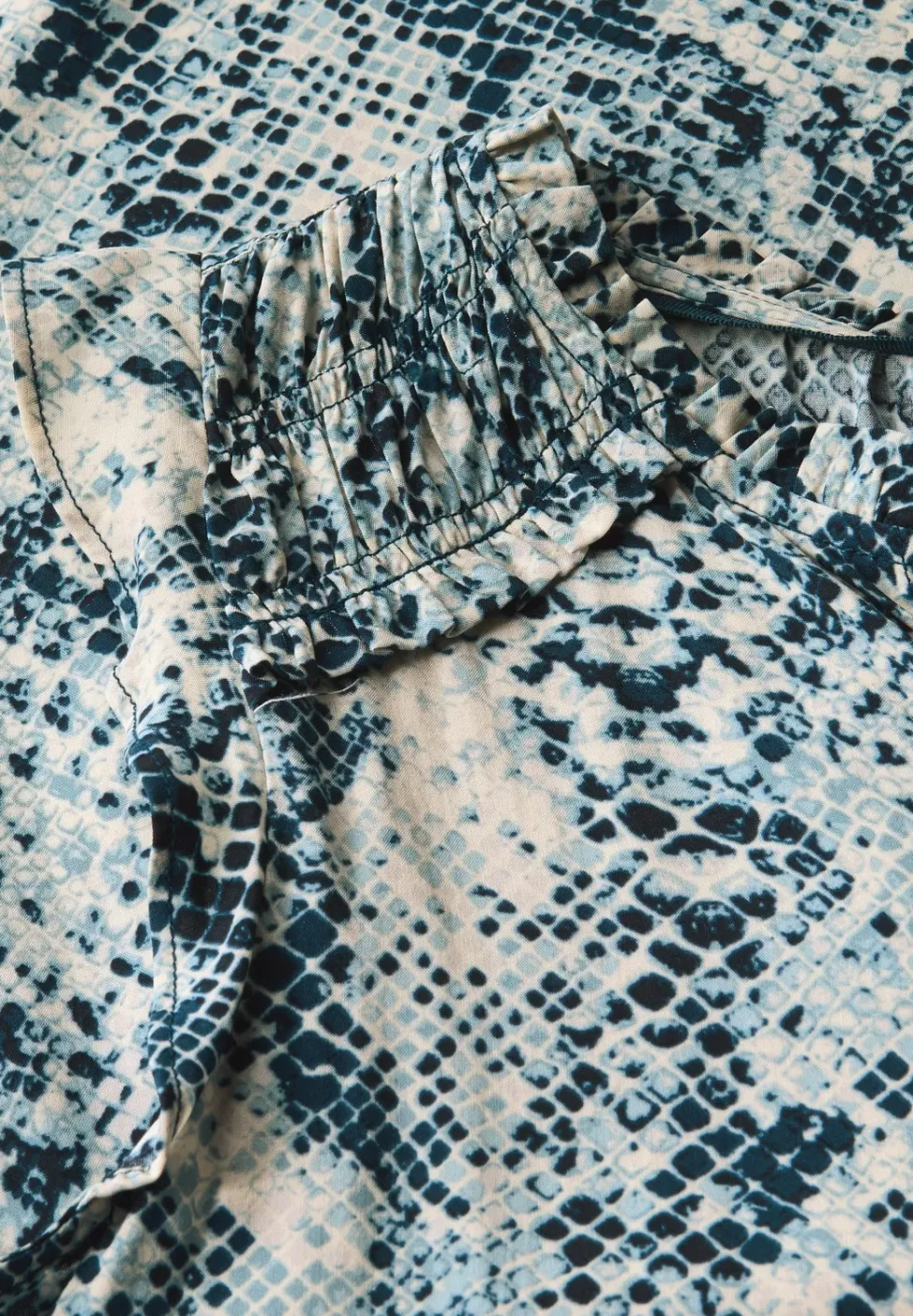 Blousetop met print en ruches