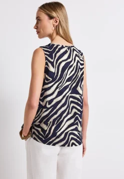 Blousetop met uitsnijding