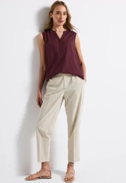 Blousetop met gespleten hals