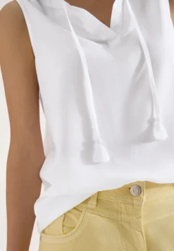 Blousetop met gespleten hals en linten