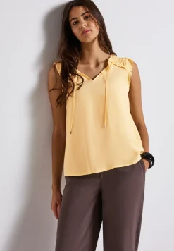 Blousetop met ruches