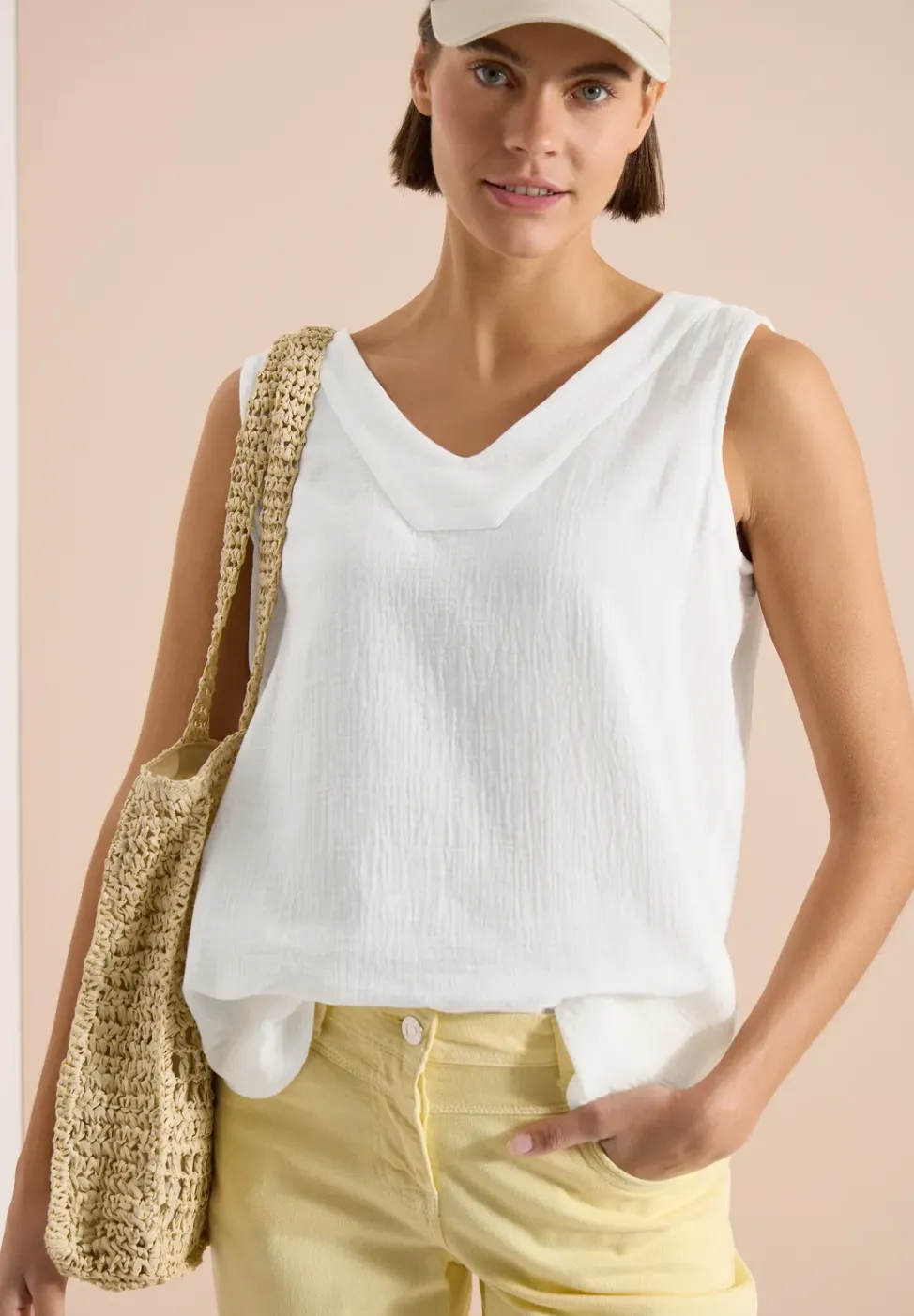 Blousetop met V-hals van mousseline