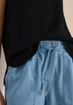 Blousetop met V-hals van mousseline