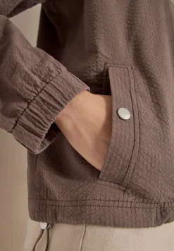 Blouson in seersucker kwaliteit met rits