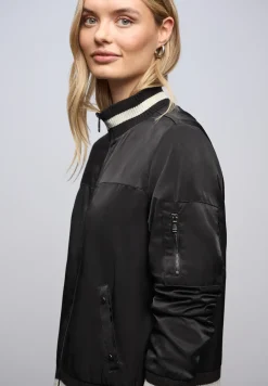 Blouson met college details